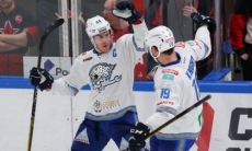 «Победы над „Авто“ и ЦСКА были реабилитацией». Экс-форвард сборной Казахстана о главном ресурсе «Барыса» и чемпионате Мира