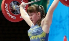 Казахстан выиграл ещё два «золота» на юниорском чемпионате Азии по тяжелой атлетике