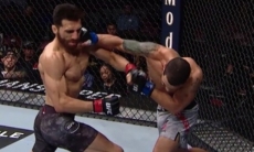 Бойцу UFC выбили челюсть убойным нокаутом за 38 секунд. Видео