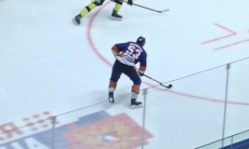 Видеообзор матча плей-офф ВХЛ «СКА-Нева» — «Сарыарка» 2:0