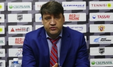 «Тут никому легко не бывает». Наставник «Звезды» остался не совсем довольным подопечным после победу в Усть-Каменогорске