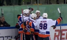 Видеообзор матча плей-офф ВХЛ «Сарыарка» — «СКА-Нева» 1:5