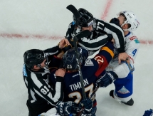 Фоторепортаж с четвертого матча плей-офф КХЛ «Металлург» — «Барыс» 0:2