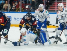 Фоторепортаж с четвертого матча плей-офф КХЛ «Металлург» — «Барыс» 0:2