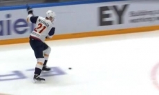 Видео шайб матча плей-офф КХЛ «Барыс» — «Металлург» 0:3