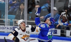 «Только так». Чемпион мира из «Барыса» озвучил свое победное решение для прохода «Металлурга» в плей-офф КХЛ