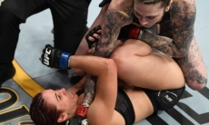 «Бессмертную» дебютантку UFC жестоко нокаутировали в первом раунде. Видео