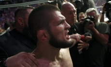 Скандальный боец Bellator показал, как он бил Хабиба Нурмагомедова по голове. Редкое видео