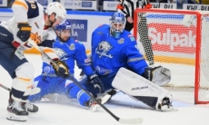 Самый жёсткий защитник КХЛ назвал главное качество «Барыса», которое позволило пройти «Магнитку»