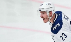 «Это не честно». Один из лучших игроков КХЛ — о будущем сезона после отказа «Барыса»