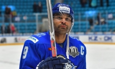 «Случайно занесло». В России рассказали об отношениях Доуса и руководства «Барыса»