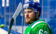 «Грустно говорить». Звезда КХЛ из конференции «Барыса» официально покинул лигу