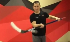 Хоккеисты принципиального соперника «Барыса» оригинально сыграли в настольный теннис. Видео