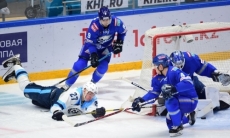 Возьмем реванш? В разгаре второй матч виртуальной серии «Барыса» с «Сибирью»