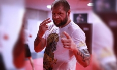 Емельяненко спаррингует с экс-бойцом UFC. Видео