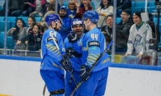 «Мы точно знаем». СМИ отправляет лидера сборной Казахстана в российский клуб КХЛ