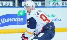 «Металлург» решил расстаться с чемпионом мира и обладателем Кубка Стэнли после поражения «Барысу»