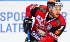 В «Барыс»? Участник девяти чемпионатов мира решил поиграть в КХЛ