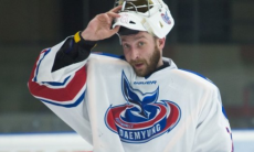 «Мне пришлось...». Бывший голкипер «Барыса» и сборной РК отказался от казахстанского гражданства и отправился в «ад»