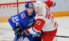 Форварду сборной Казахстана открыли глаза на ситуацию с новым контрактом с «Барысом»