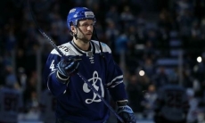 Бывший хоккеист «Барыса» подписал новый контракт с двукратным обладателем Кубка Гагарина