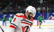 Кандидатуру форварда сборной Казахстана рассмотрели на замену ушедшему лидеру из клуба КХЛ