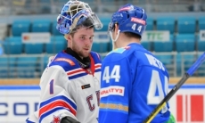 «После я уже не играл в КХЛ». Российский вратарь СКА вспомнил матч с «Барысом»