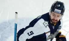 «Попасть в сборную». Уроженец Казахстана надеется перезагрузить карьеру после смены клуба в КХЛ