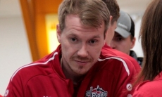 Выступавший за молодёжную сборную Казахстана игрок продлил контракт с российским клубом ВХЛ