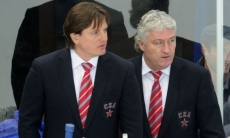 Тренер с десятилетним опытом работы в КХЛ предложил свои услуги «Барысу». У него есть существенный плюс