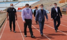 Аким Карагандинской области назвал дату завершения ремонта стадиона «Шахтер»