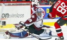 «Постоянно перебарывать и ломать». Поигравший в НХЛ казахстанский вратарь раскрыл секрет обретения стальных нервов