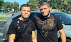 «Дай лошадке отдохнуть от себя». Хабиб Нурмагомедов подшутил над братом. Фото