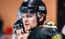 Российский нападающий покинул казахстанский клуб