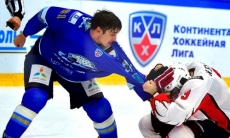 «Вышел в звене с Сушинским и Затонским, но их хватило на один период». Экс-форвард «Барыса» вспомнил, как играл за «Авангард»