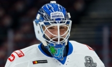 «Он был центром всеобщего веселья». Экс-голкипер «Барыса» похвастался игрой с суперзвездой НХЛ