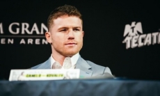 В Golden Boy рассказали о поиске соперника для «Канело» перед трилогией с Головкиным