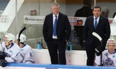 «Ни дня не работал». КХЛ оценила перспективы нового наставника «Барыса» и указала на определяющий фактор