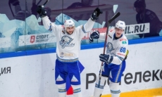 «Барыс» познакомил болельщиков с новым другом хоккеиста сборной Казахстана