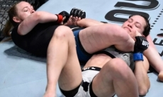 20-летняя американка дебютировала в UFC с яркой победы. Видео