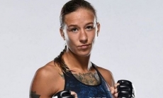 Первая казахстанка в UFC показала свой новый стиль. Фото
