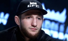 Бой российского файтера UFC на «Бойцовском острове» отменен в связи со смертью Абдулманапа Нурмагомедова