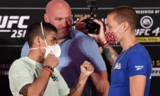 Экс-чемпионка UFC взяла реванш у соперницы за поражение нокаутом на турнире с участием Жумагулова