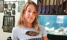 «Мой путь в ММА». Первая казахстанка в UFC написала очередную картину с использованием собственной крови. Фото и видео