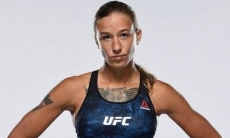 Смелый рок-стиль первой казахстанки в UFC поразил известное зарубежное издание. Фото