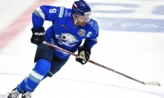 «Он чертовски хорош». КХЛ оценила переход форварда сборной Казахстана в «Ак Барс»