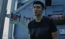 «Перед интервью позвонил маме». Абзал Бейсебеков ответил на пикантные вопросы. Видео