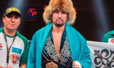 Казахстанец Айдос Ербосынулы побил бывшего чемпиона WBA в бою за три титула с двумя нокдаунами