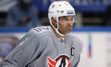 Стало известно, почему форвард сборной Казахстана до сих пор не присоединился к новому клубу