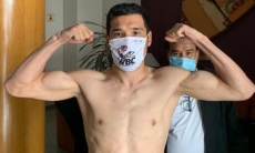 Казахстанский боксер проиграл бой за титул WBC в весе Головкина
